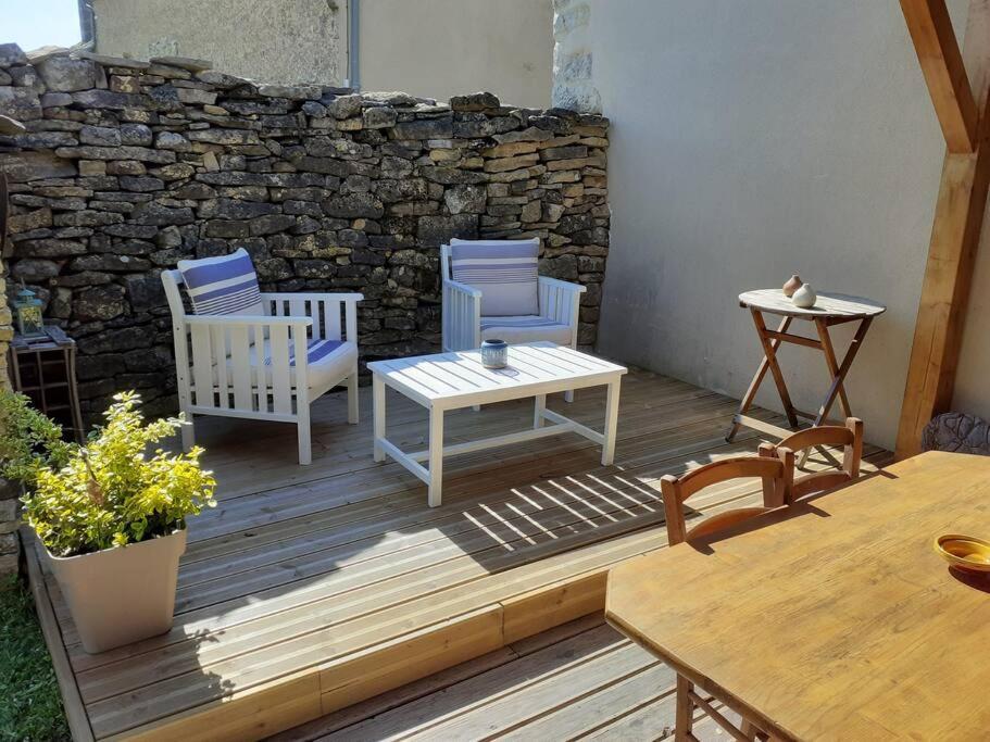 La Au Fond Du Jardin Holiday home *